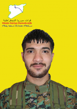 Azad Derî